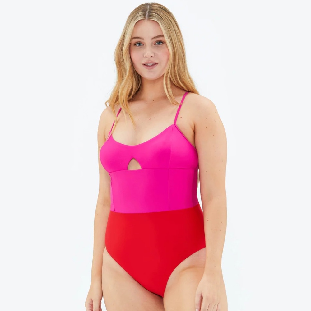 summersalt The Swan Dive swimsuit Hibiscus & Lava size 4